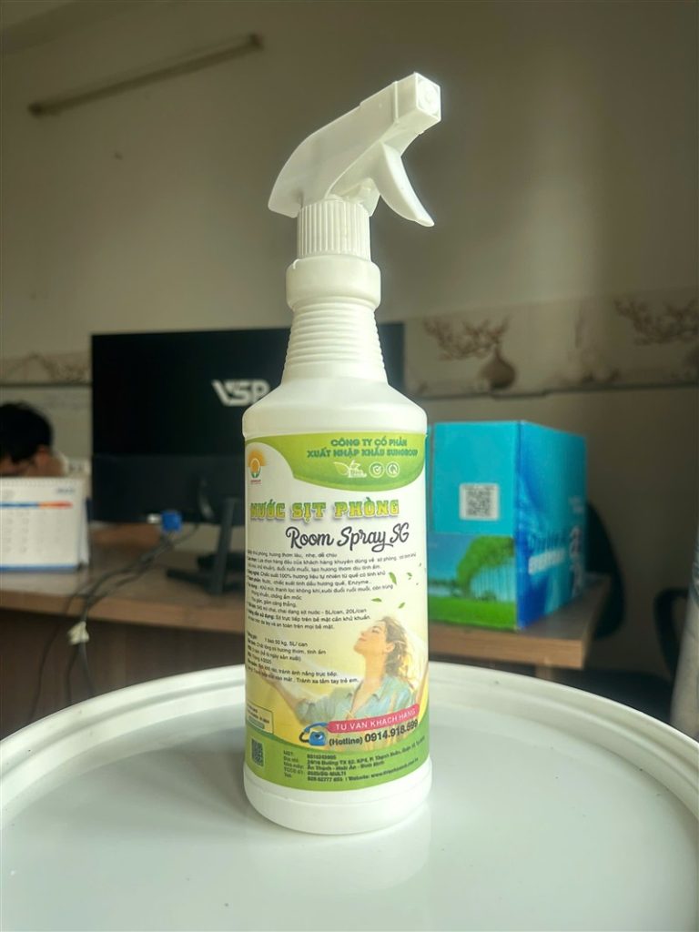 Nước xịt phòng